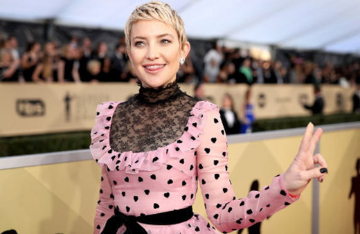 Ünlü oyuncu çocuğuna koyduğu ismi açıkladı