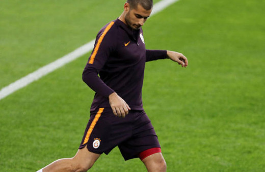 Galatasaray'da iki şok: Kadrodan çıkarıldılar!