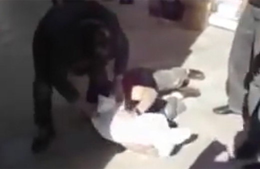 ABD askerlerinin başına çuval geçiren 3 genç hakkında karar