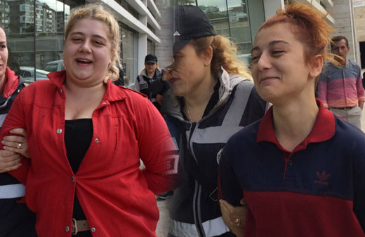 Eski sevgilisiyle birlikte 4 kişiyi bıçakladı! Gülerek gitti...