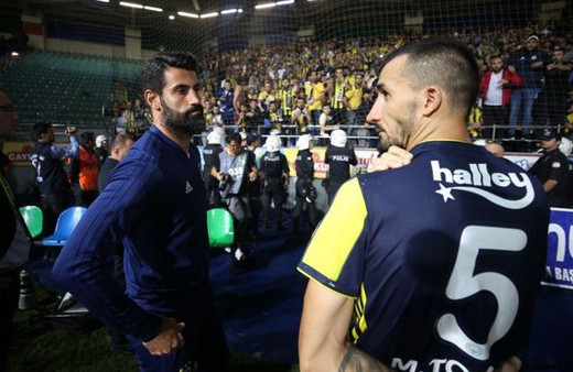 Fenerbahçe'de yaşanan kadro dışı operasyonunun sebepleri!