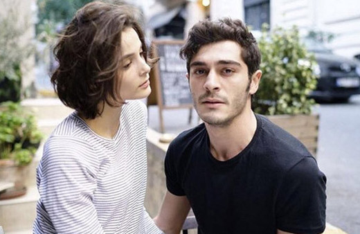 Bizim Hikaye dizisinin Barış'ı Burak Deniz o soruya isyan etti!