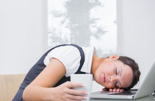 Demir eksikliği neden olur belirtileri nelerdir?