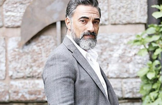 Ağlama Anne oyuncuları kim Selim Bayraktar dizinin Ali Osman'ı