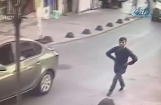 İstanbul'da asker kaçağı kapkaç yaparken yakalandı