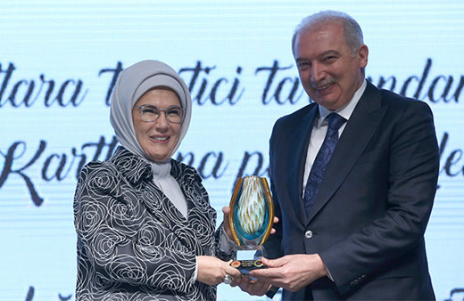 Geri dönüşümde 'yenilikçilik' ödülü İBB'ye