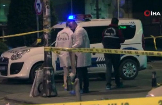 Bahçelievler'de silahlı kavga 1'i polis 3 yaralı