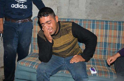 Ocağına ateş düştü gözyaşları içinde izledi