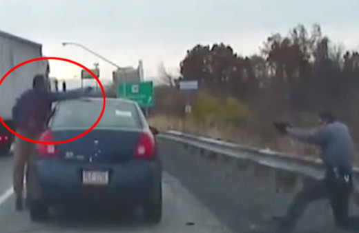 Alkollü sürücü iki polisi vurup kaçtı