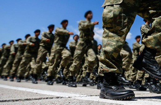 Yok böyle bir çakallık! Eşine önce bedelli kredisi çektirdi sonra boşadı