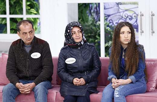 Esra Erol'da şoke eden olay: Kendi öz çocuklarını evlatlık aldılar!