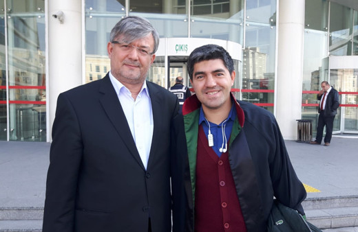 Türk Tarih Profesörü FETÖ’den beraat etti!