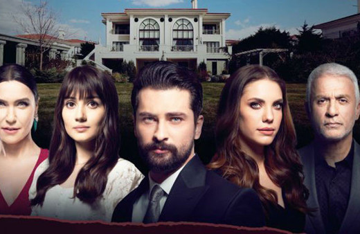 Yasak Elma'ya bomba oyuncu Çukur'un yıldızıyla aşk yaşıyordu