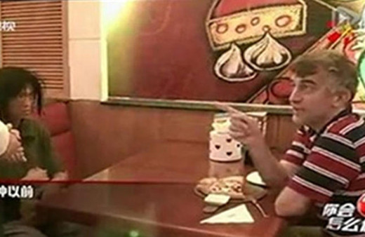 Çin'de gündem olan Türk konuştu