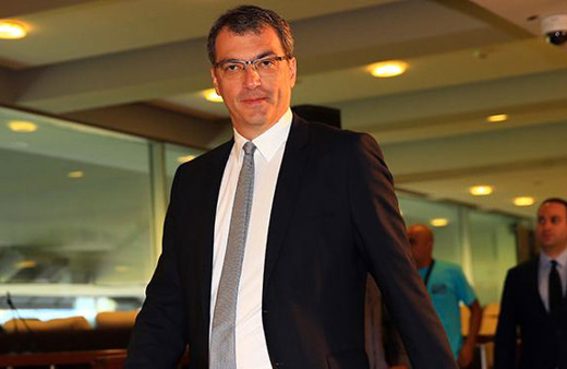 Fenerbahçe yönetiminden sürpriz Comolli kararı