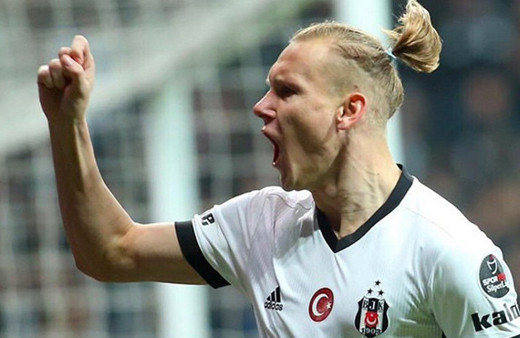 Beşiktaş'ta planları Vida bozdu! İngilizler masayı terk etmiş