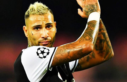 Eski Fenerliden Quaresma için çılgın teklif!