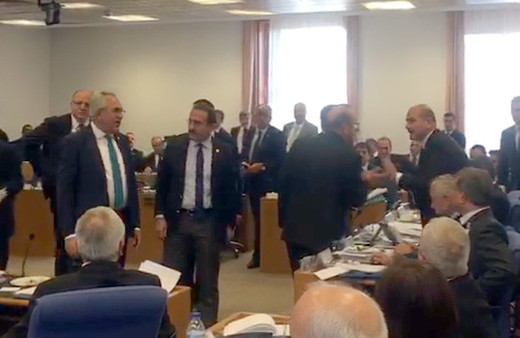 Süleyman Soylu'dan HDP'li vekile: 'Çocuklara tecavüzden bahsedin'