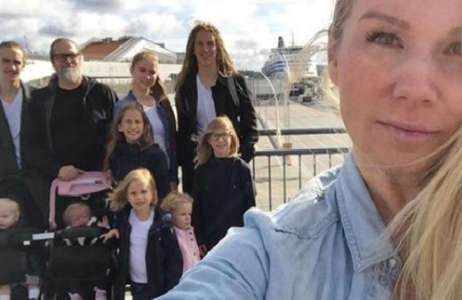 10 çocuk annesi kadın görenleri şoke ediyor