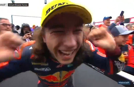 15 yaşındaki Türk yarışçı Can Öncü'den tarihi zafer! 