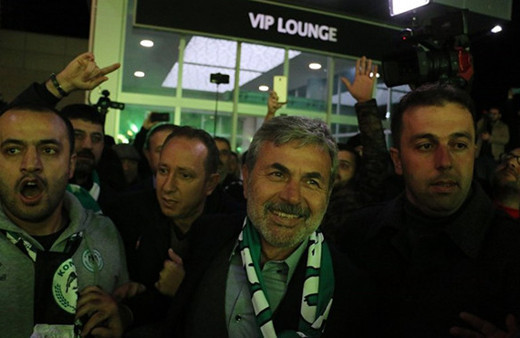 Aykut Kocaman'a Konya'da coşkulu karşılama