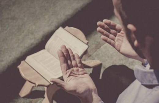 Mevlid Kandili çekilecek tesbihleri ve zikirler ile hadisleri