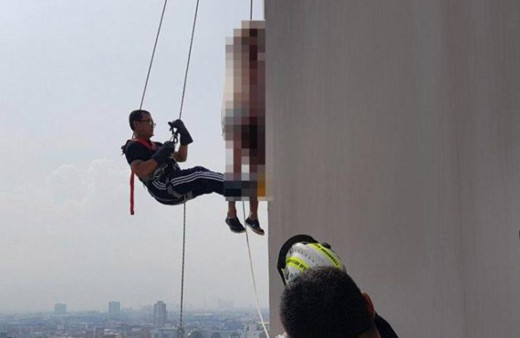 Korkunç bir cinayet: Önce öldürdüler sonra gökdelene astılar