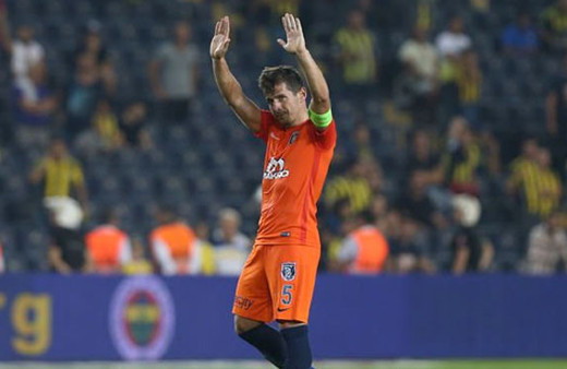 Emre Belözoğlu şampiyon olup kariyerini noktalamak istiyor