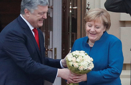  Merkel çiçeğe doyamadı Önce Putin şimdi ise