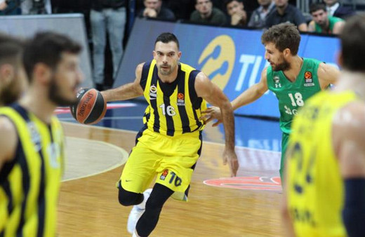 Türk derbisinde Fenerbahçe'nin '100'ü güldü!