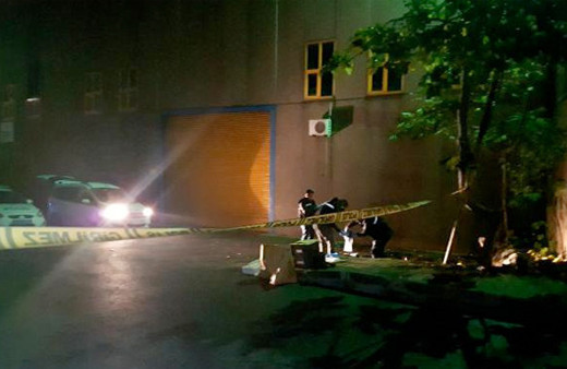 Önce etrafa ateş açtı sonra intihar etti