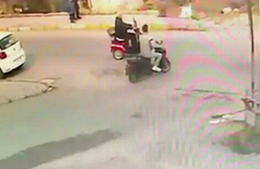 'İnsanlık ölmüş' dedirten kaza: Böyle görüntülendi!