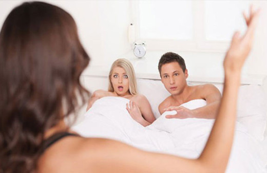 Eşlerin birbirini en çok aldattığı gün ve saat belli oldu işte o gün ve saatler