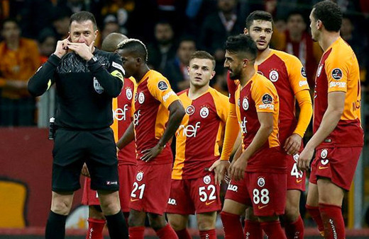 Hüseyin Göçek'in eşinden olay paylaşım!