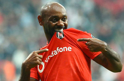 Vagner Love'a sürpriz talip!