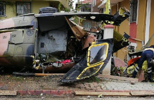 İstanbul'da askeri helikopter düştü! Şehit ve yaralılar var