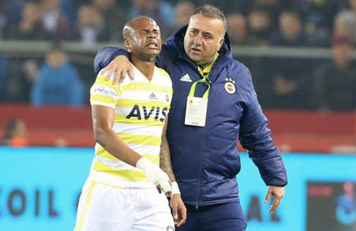Ayew'den Fenerbahçe'ye kötü haber