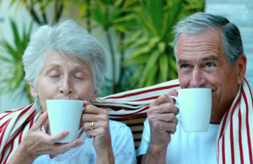 Emekliye kamuda çalışma müjdesi! Düşük faizli kredi de verilecek