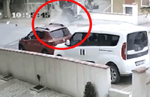 Sancaktepe'deki helikopterin düşme anı saniye saniye kaydedildi