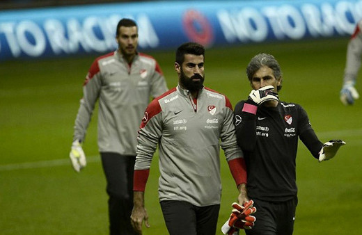 Fenerbahçe anlaşma sağladı! İşte yeni antrenör