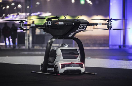 Audi geleceğin Drone arabasını tanıttı