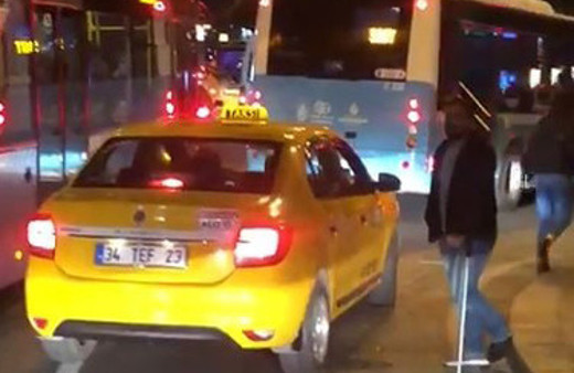 Taksiciden büyük ayıp! Yolcu seçti engelli vatandaşı almadı