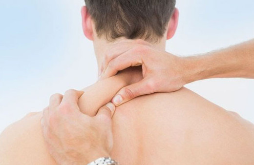 Boyun fıtığının bu belirtilerine dikkat!