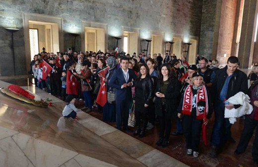 KKTC'de 10 Kasım tartışması büyüyor