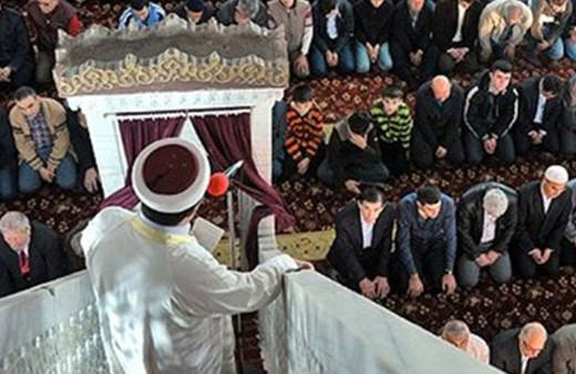 İmama siyaset yasağına düzenleme geliyor