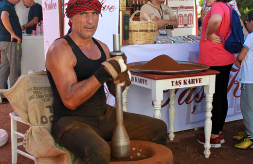 10 kilo kahveye 10 bin tokmak Bu lezzet makineden çıkmaz