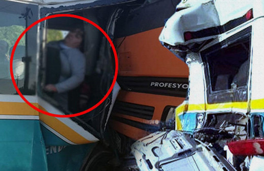 İzmir'de korkunç kaza: Çok sayıda yaralı var!