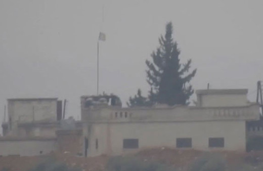 PKK Münbiç'te tankerlerden haraç kesiyor işte o anların görüntüleri...