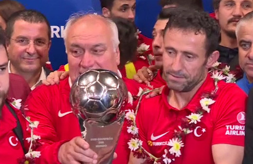 Dünya ikincisi Ampute Futbol Milli Takım futbolcular yurda döndü