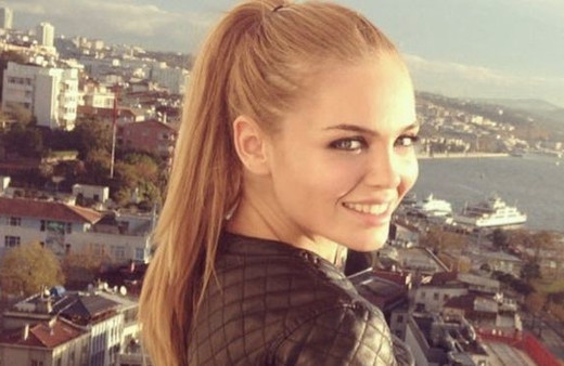 Müge Üzel kimdir yaşı kaç Adını Sen Koy'da olay oldu!